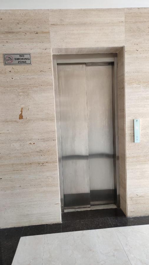 Hotel Poseidon Inn Lucknow Extérieur photo